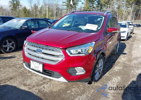 2017 Ford Escape Titanium из США, поврежденный, VIN 1FMCU9J92HUA73244